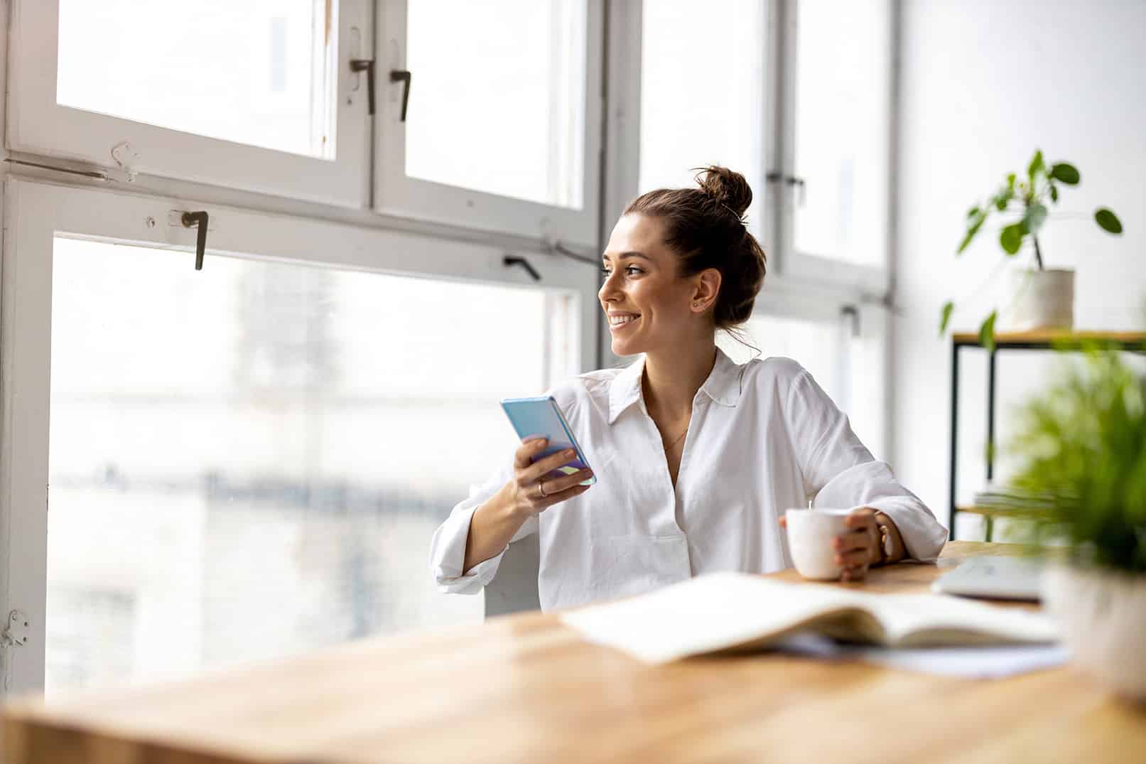 female dental patient booking an invisalign consultation at odonto dental